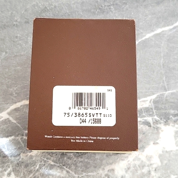 VINTAGE DIAMOND ARMITRON WATCH - Picture 5 of 9